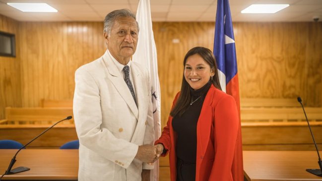 Histórico: Por primera vez una abogada juró ante la Corte Suprema desde Rapa Nui