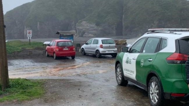 Tres personas desaparecidas tras quedar atrapadas por oleaje en la Iglesia de Piedra de Cobquecura