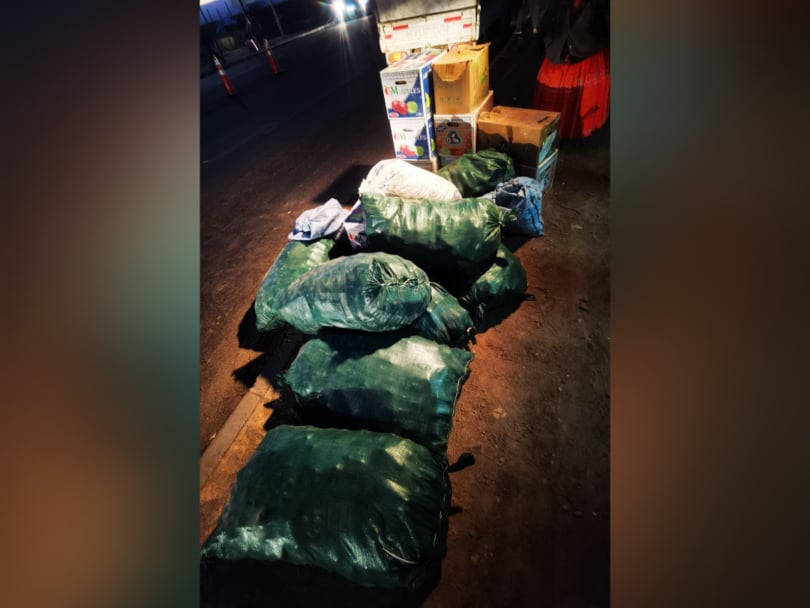 Decomisan más de una tonelada de productos clandestinos durante control carretero