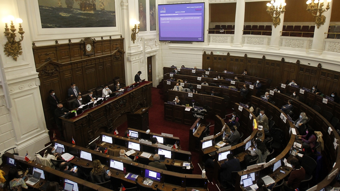 CEP: Mayoría prefiere que convencionales 