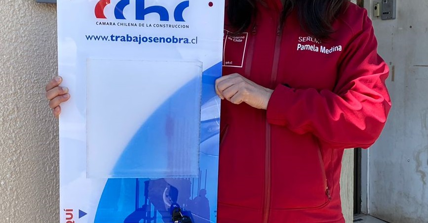 O'Higgins: Instalan buzones para depositar currículums de trabajadores de la construcción