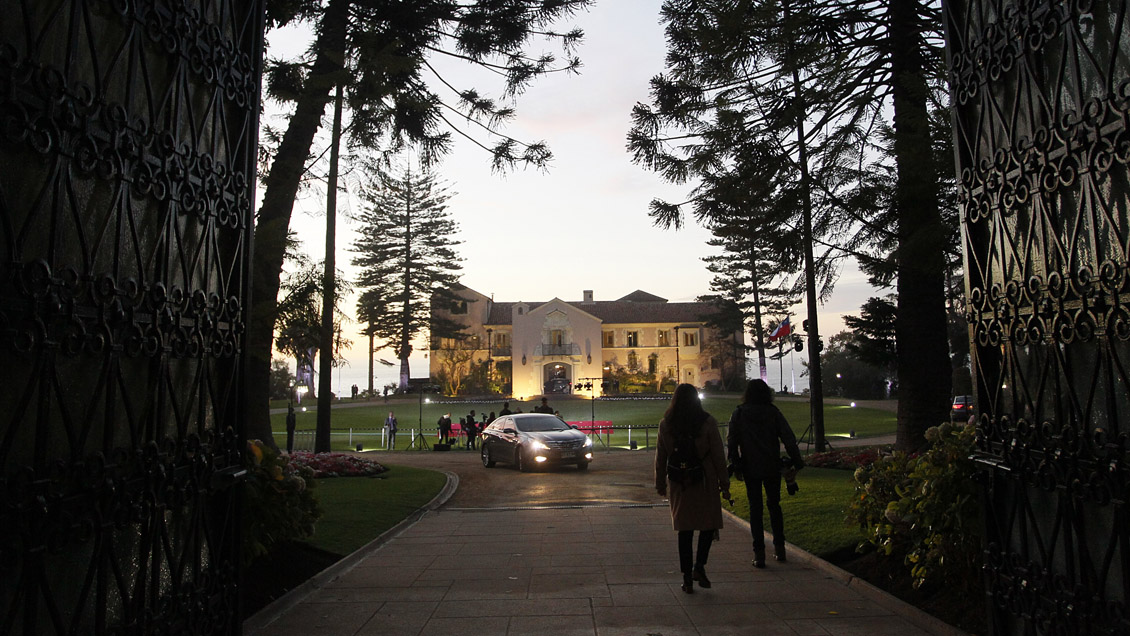Sujeto mantenía laboratorio clandestino de drogas a cuadras del Palacio de Cerro Castillo