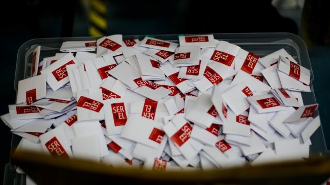 Servel no podrá asignar locales de votación cercanos a los domicilios para elecciones de noviembre