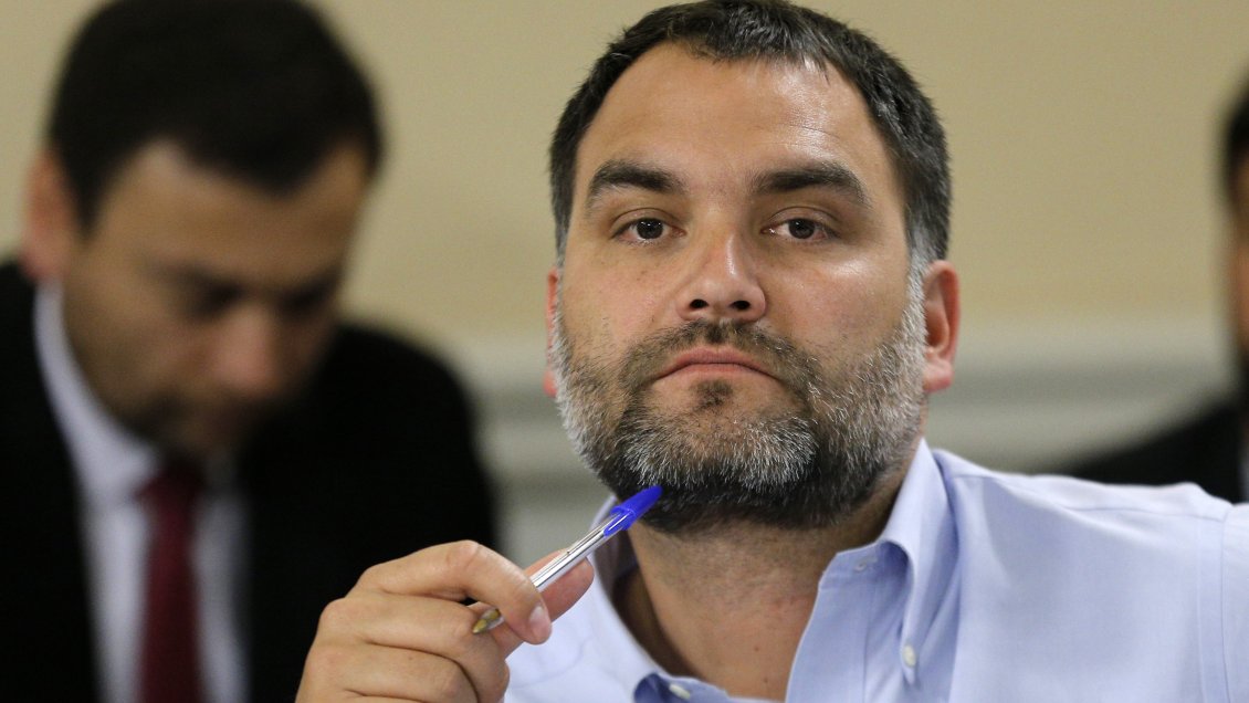 Astillas del debate: Timonel UDI reconoció que dentro del oficialismo existe un 