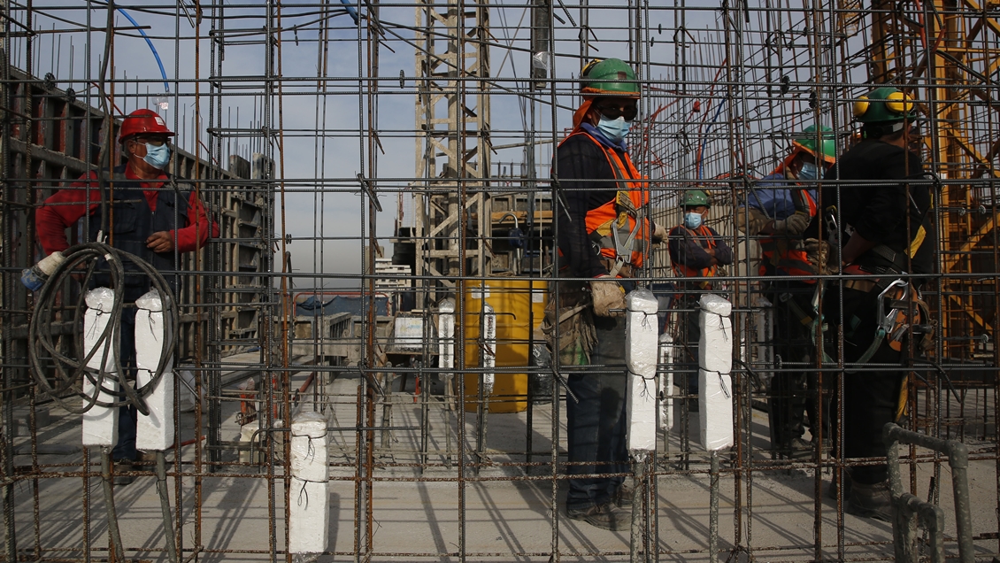 Gobierno prevé que Chile crecerá 9,5% en 2021, pero solo 2,5% en 2022