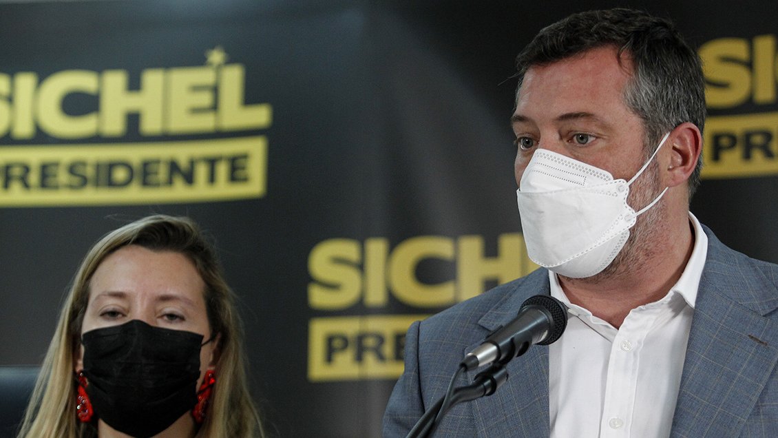 Jefa programática de Sichel expresó molestia por 