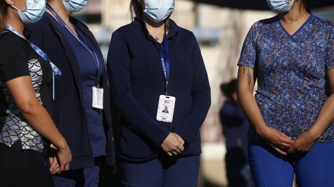 Enfermeras alertan despidos de 18 mil funcionarios de la salud por fin del estado de excepción