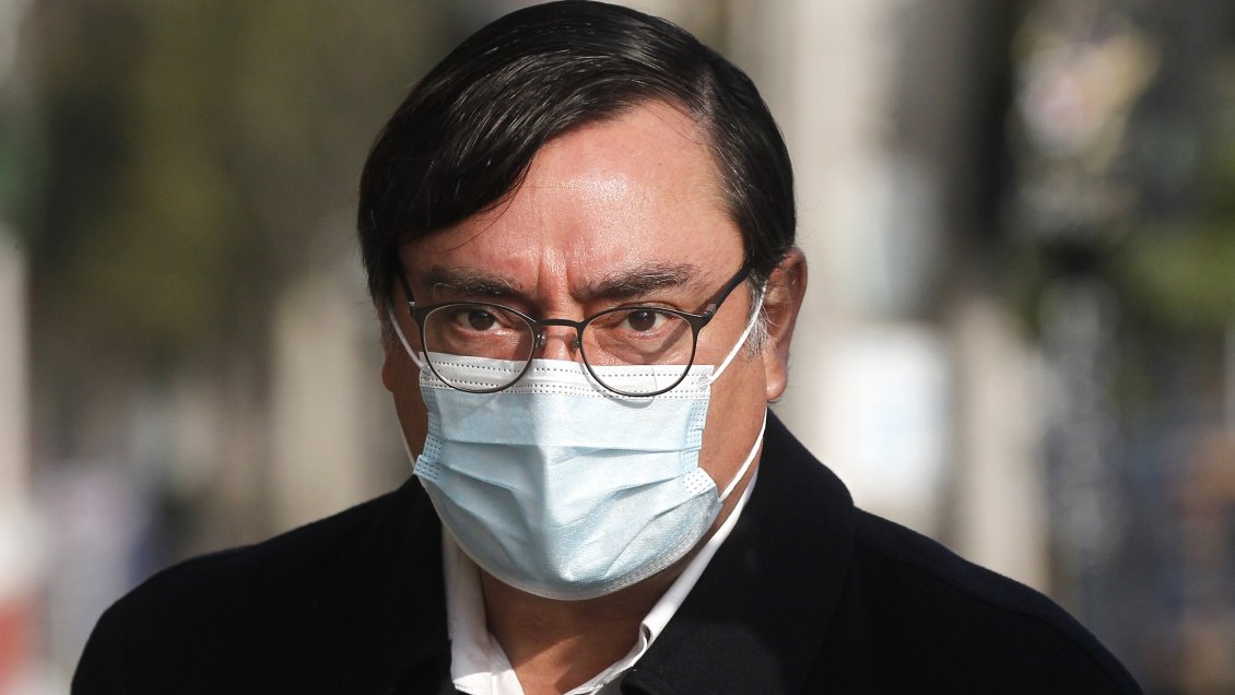 Contraloría investiga a Felipe Guevara por adjudicación de millonario contrato a su hermano