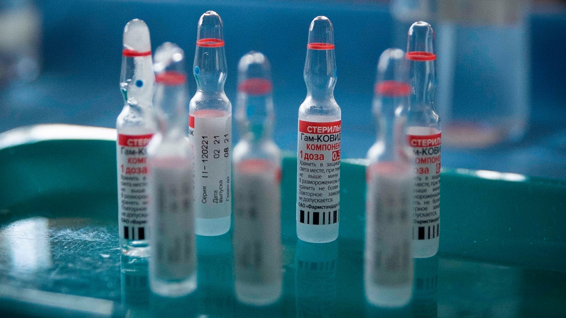 Rusia afirma que superaron obstáculos para registrar la Sputnik V en la OMS