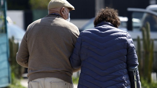 Más de 6 millones de personas serán adultas mayores en el Chile de 2050