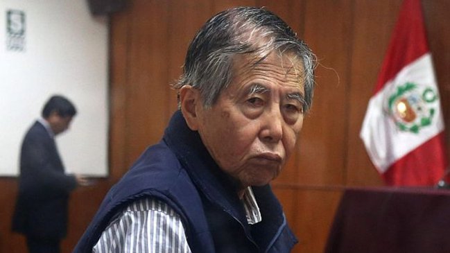   Perú aprobó pedir a Chile ampliar extradición de Fujimori para seis casos 