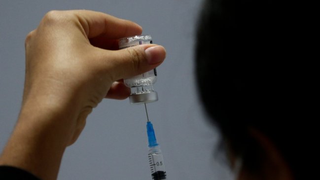 Minsal confirmó que habrá dosis de refuerzo para vacunados con Pfizer, AstraZeneca y CanSino