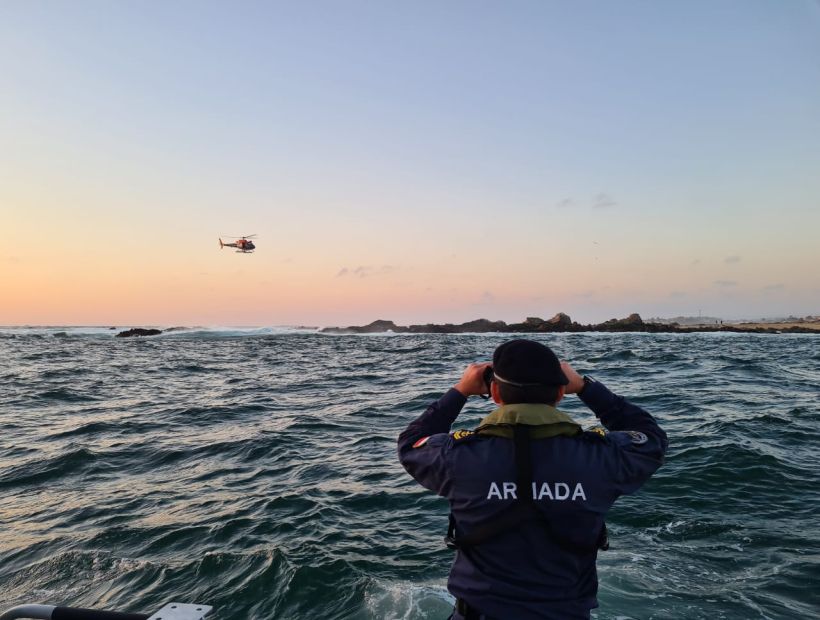 El Quisco: Un adulto y dos niñas mueren ahogadas en playa de Punta de Tralca