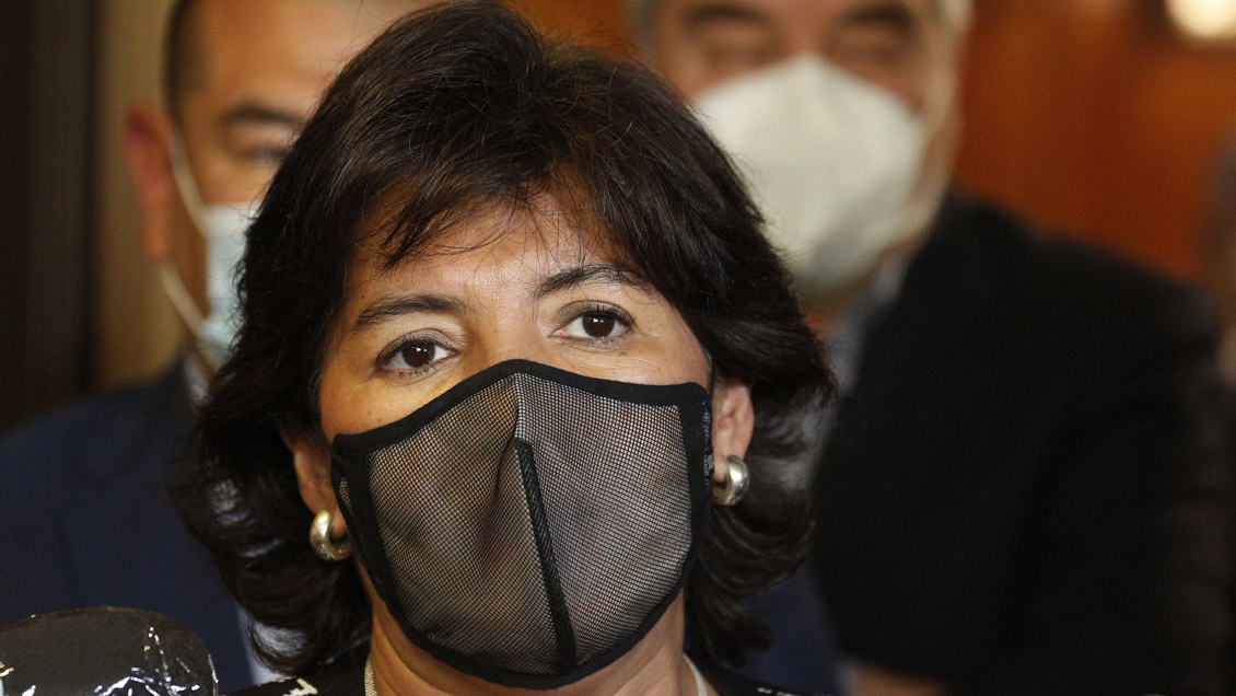 Provoste: Cuando se vota por la derecha, a La Moneda entran los intereses de los grupos económicos