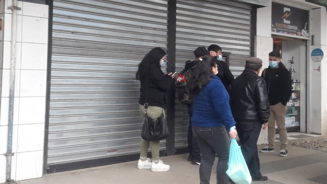 Robo afectó a ocho locales de galería comercial en pleno centro de Chillán