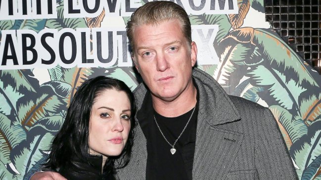 Exesposa de Josh Homme es declarada inocente en disputa por la custodia de sus hijos