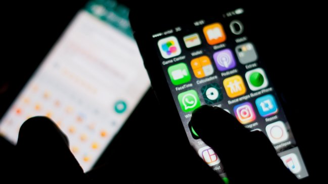 Proyecto de ley busca regular el acceso a redes sociales para menores de 14 años