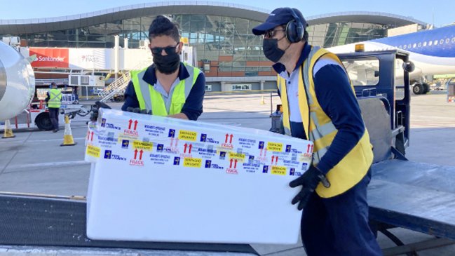 Chile envió donación de 100.000 vacunas anticovid a Paraguay