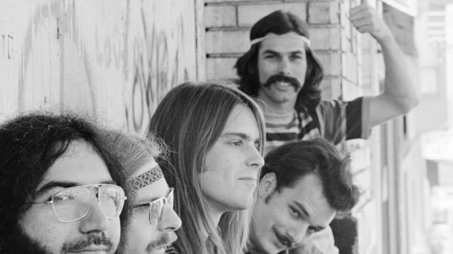 Polera de Grateful Dead rompe récord de venta en subasta