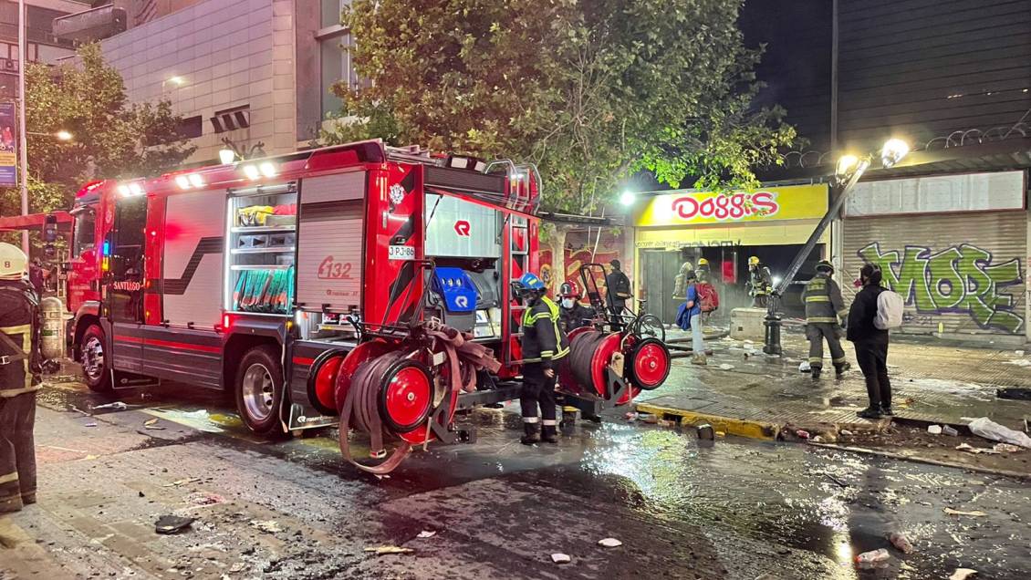 La violencia volvió a las calles en el segundo aniversario del 18-O