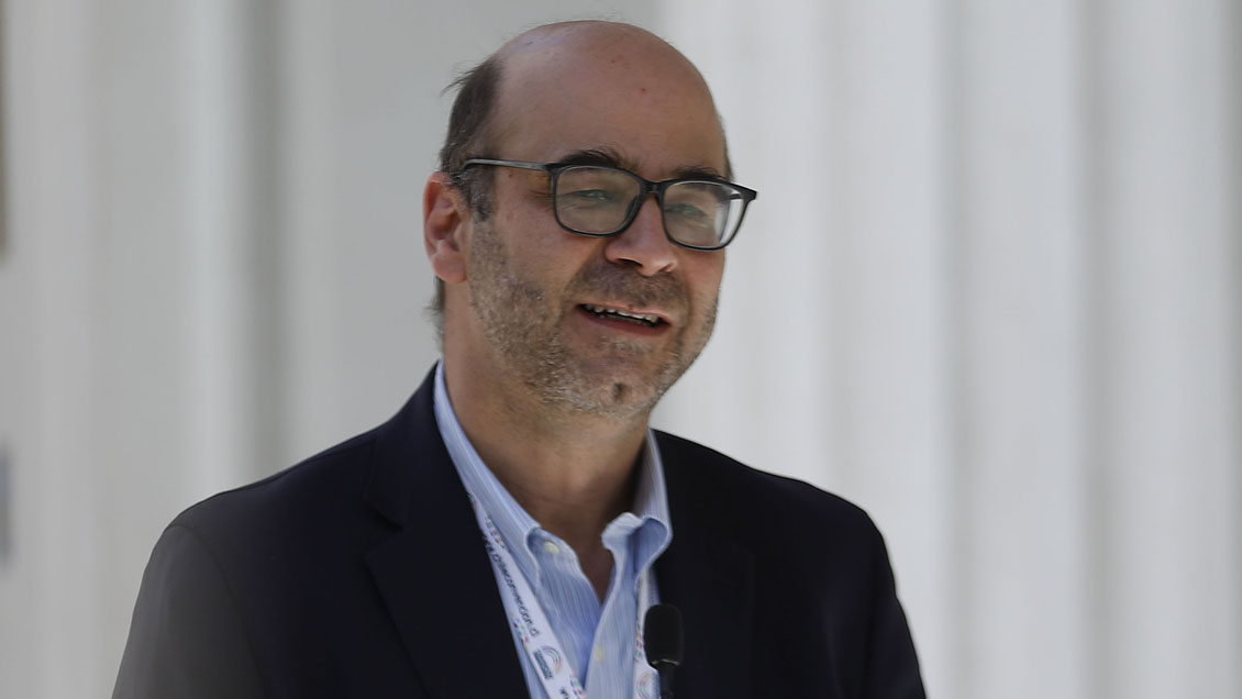 Fernando Atria: Galli es el encargado estatal de preservar el orden público y acusa a todos los demás