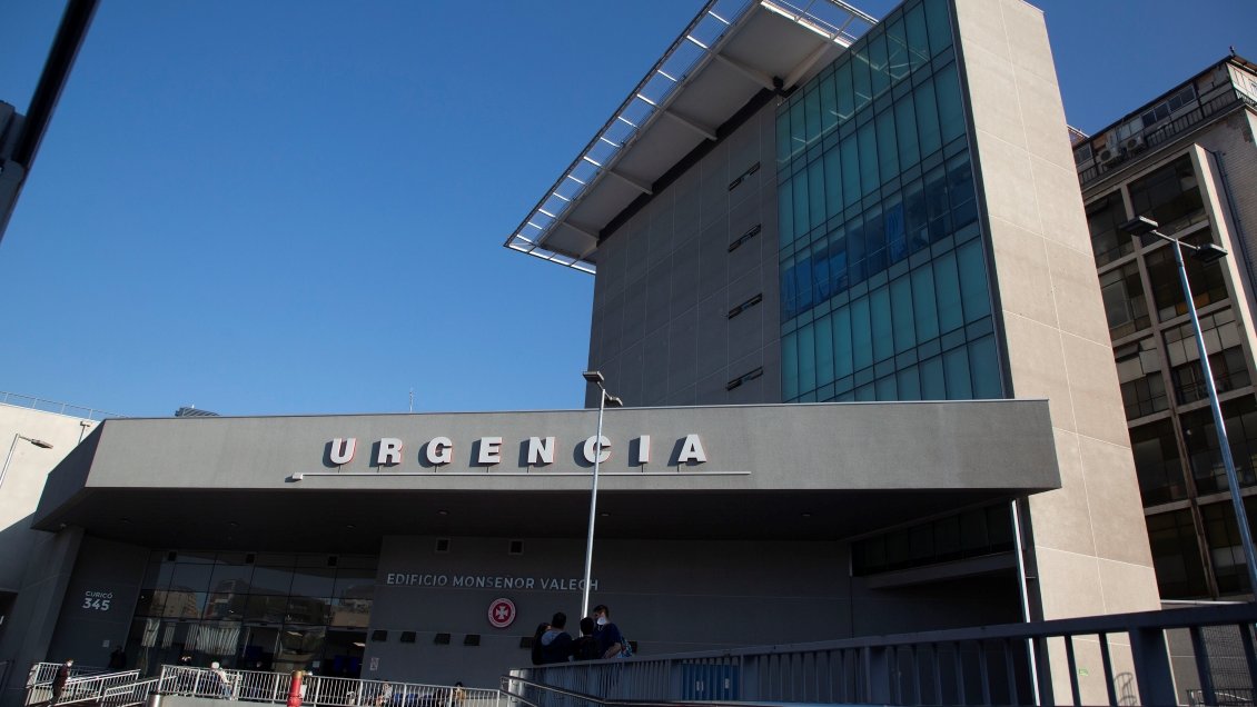 Director de la ex Posta Central renunció tras multa por casos de 