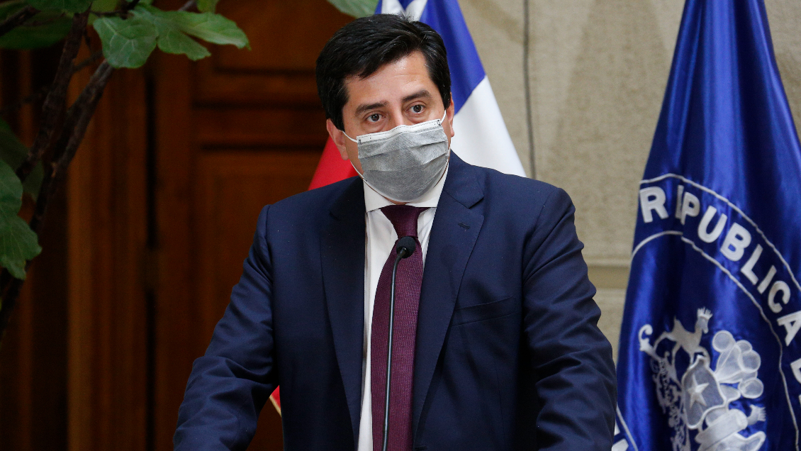 Senador Araya por críticas a la ley de indulto: El Gobierno trata de 