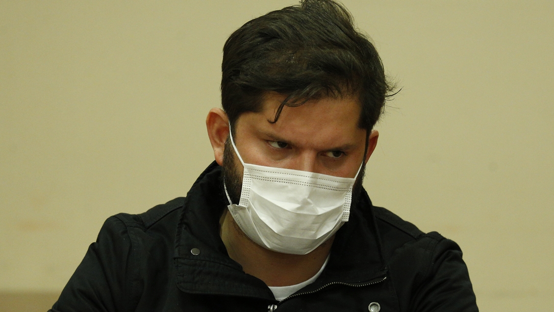 Boric niega acusaciones de Provoste de una 