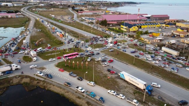 Continúa protesta en Punta Arenas contra el alto precio de las bencinas