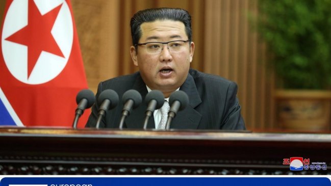  Inteligencia surcoreana dice que Kim Jong-un está más delgado  