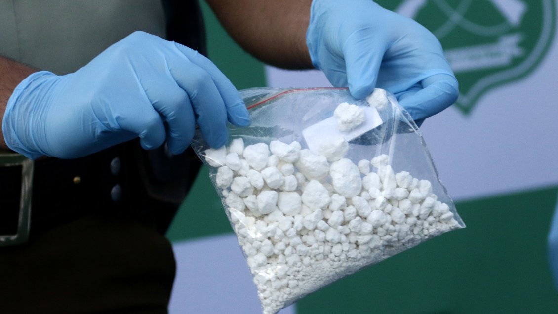 PDI y Carabineros incautaron diversas drogas tras fiscalización de vehículo en Purén