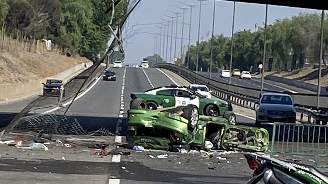 Vehículo cayó desde un paso sobre nivel a la Ruta 68: Al menos una persona fallecida