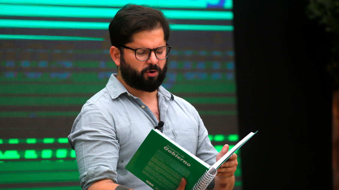 Gabriel Boric presentó su programa de gobierno con 53 propuestas 