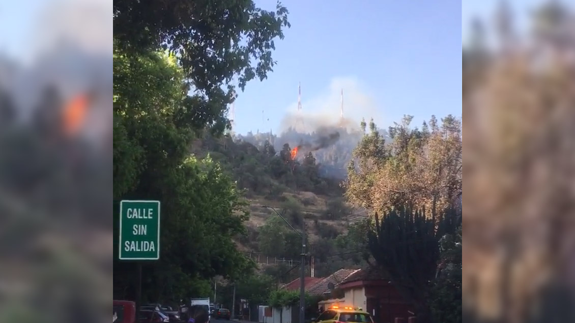 Incendio afectó a ladera sur del cerro San Cristóbal