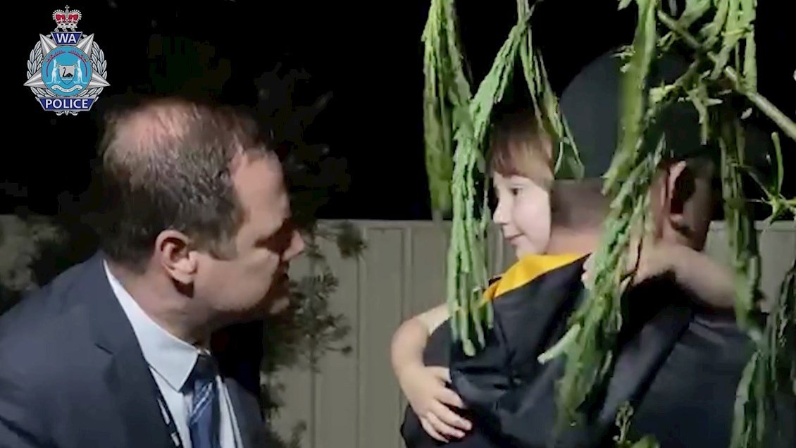 Tras 18 días desaparecida, niña australiana fue hallada encerrada en la casa de un hombre