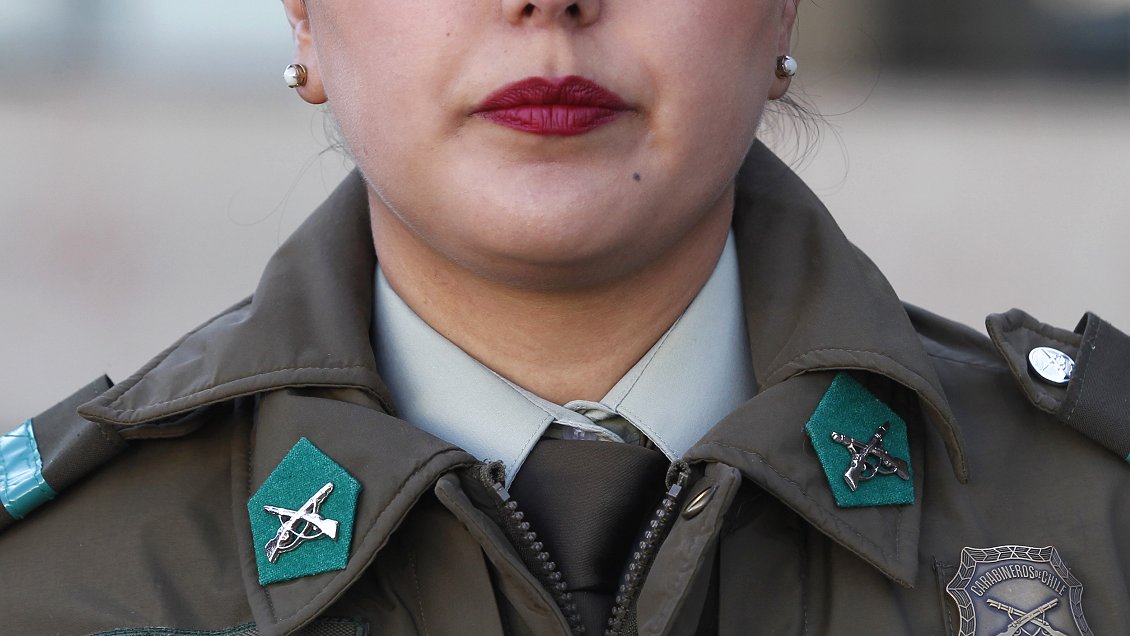En libertad quedó ex carabinero acusado de violar a una compañera de la institución