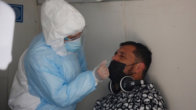 Covid-19: Chile registró menos de 2.000 casos positivos en la última jornada