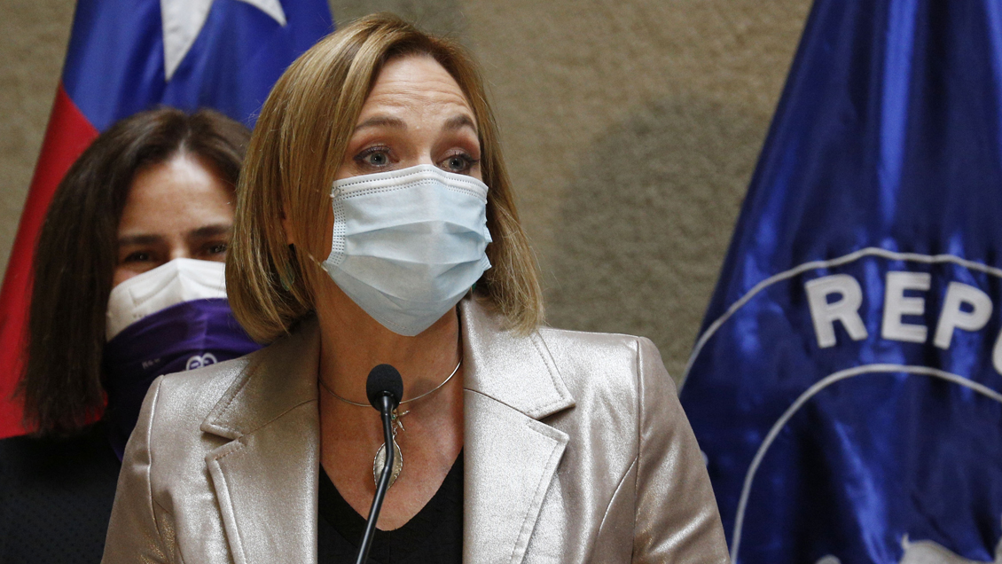 Goic, único voto opositor contra el cuarto retiro, presentó denuncias por amenazas y amedrentamientos