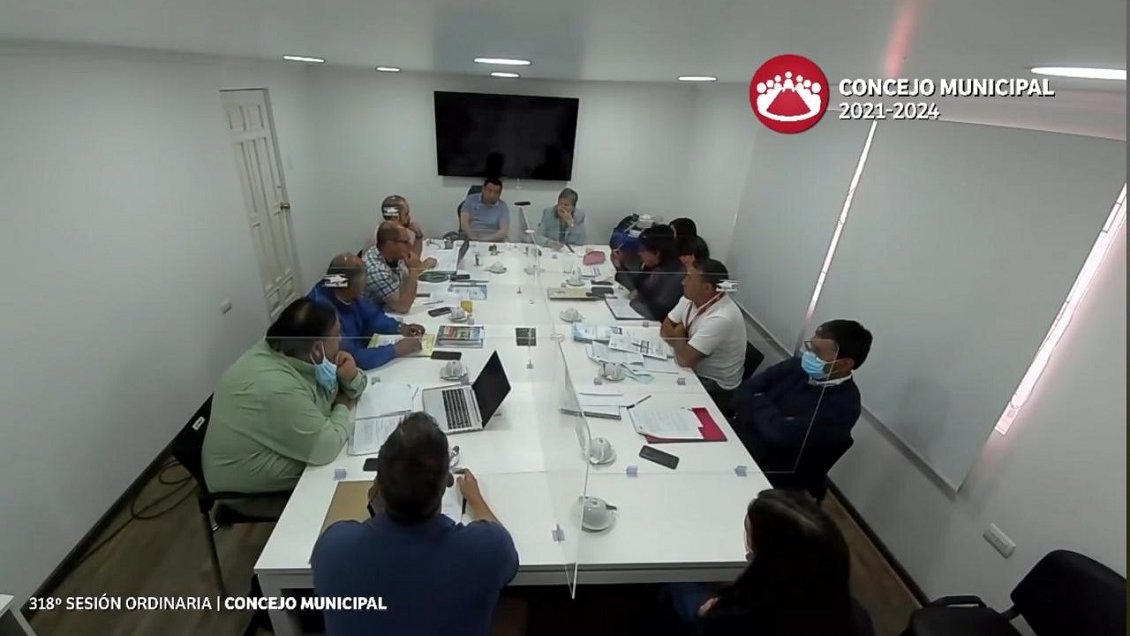 Minsal inició sumario a Concejo Municipal de Sagrada Familia por no usar mascarillas