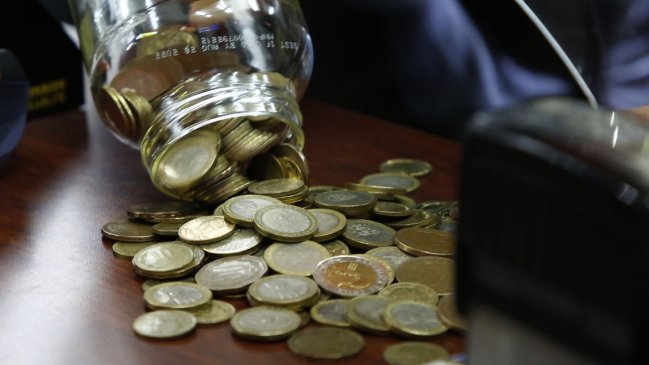   Ante la escasez, lanzan campaña para incentivar uso de monedas 
