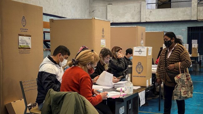 Comicios legislativos definirán este domingo el futuro político de Argentina