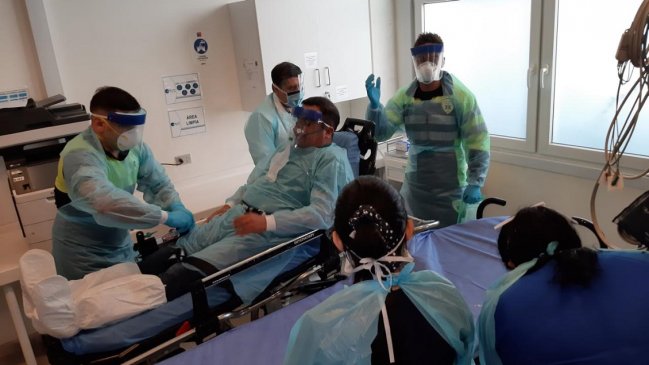 Salud del Maule: Las personas sin dosis de refuerzo son las que están muriendo en la UCI