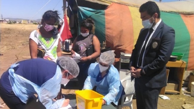  PDI detectó a 10 niños con desnutrición viviendo en una carpa en Curicó  
