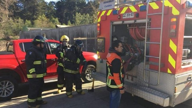Onemi decretó alerta roja por incendio forestal que amenaza reserva nacional Los Ruiles en Cauquenes