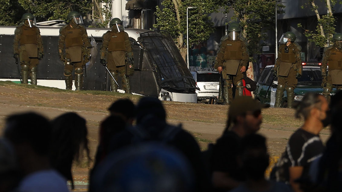 Carabineros viajó a Alemania para capacitarse en orden público y estudiar una 
