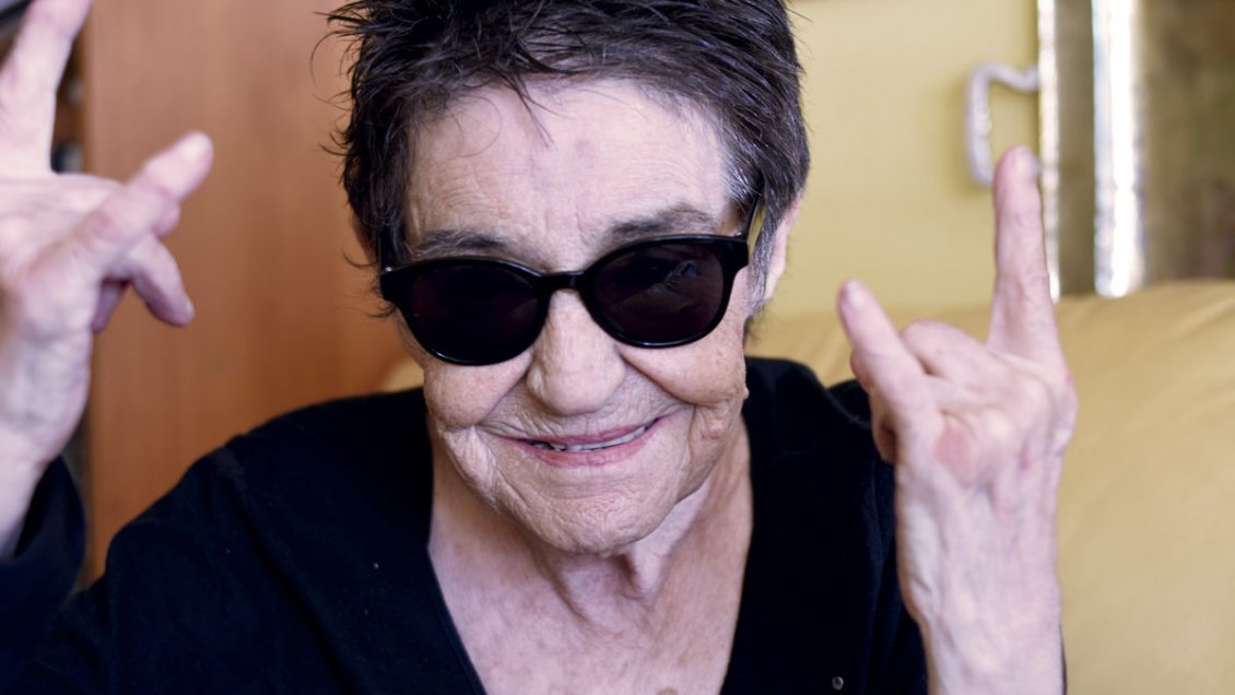 Cecilia, la incomparable, celebró la graduación de su nieto