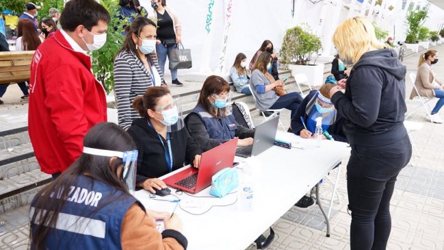 Minsal bloqueó 71 mil pases de movilidad por no tener refuerzo Covid en el Maule
