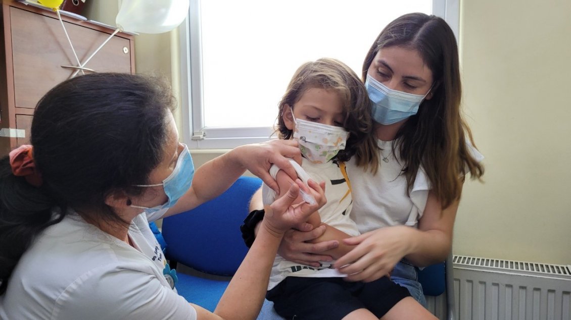 Municipio prevé que 4.000 niños de tres a cinco años serán vacunados contra el Covid en Chillán