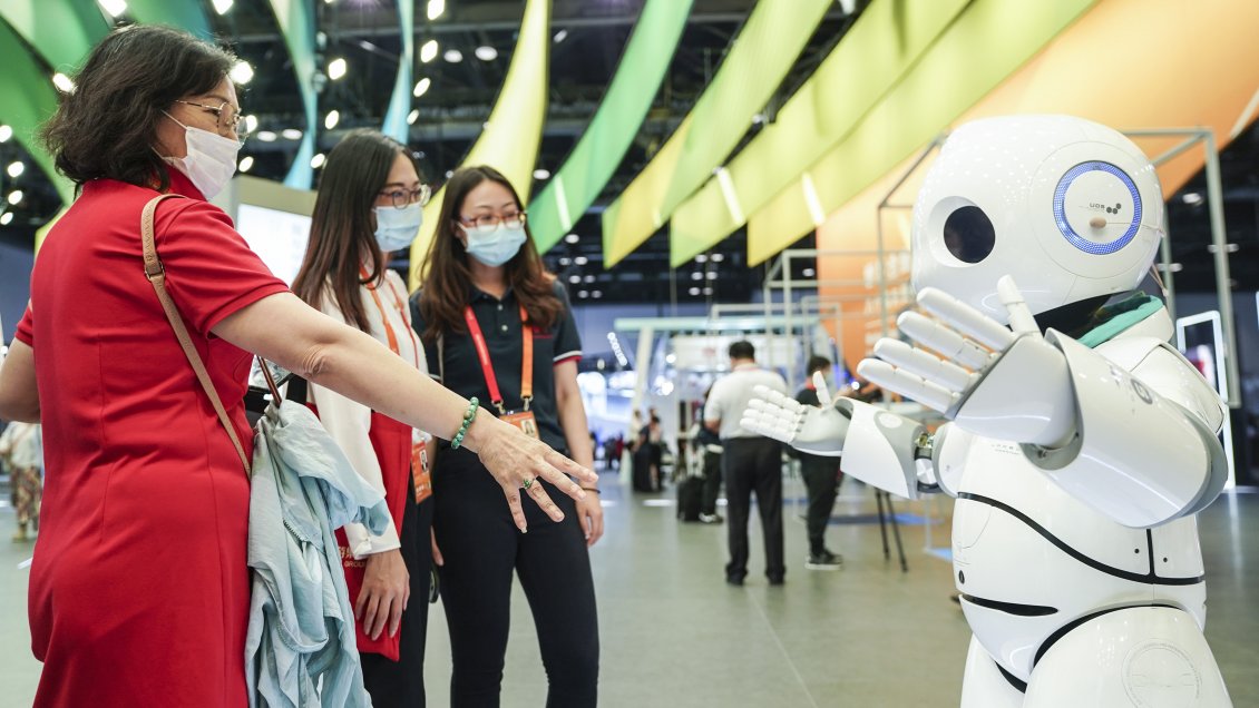 Shanghai implementa medidas para apoyar talento femenino en áreas de ciencia y tecnología