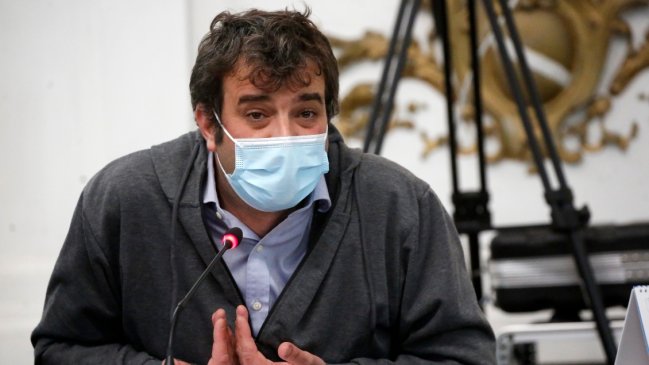 Gobierno abogó ante la Convención por mantener el sistema presidencial, pero con 